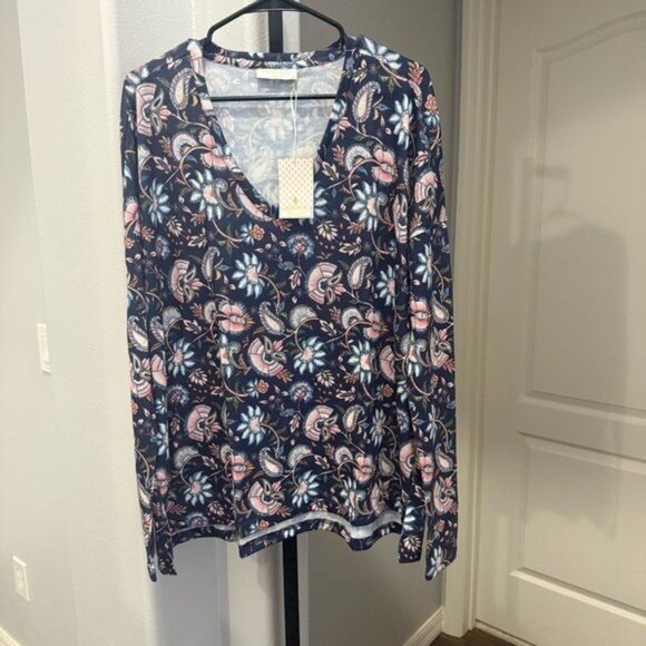 NEW SMITH & QUINN V Neck Sweater Dark Floral Navy Blue Pink Preppy Size Medium - Picture 2 of 5